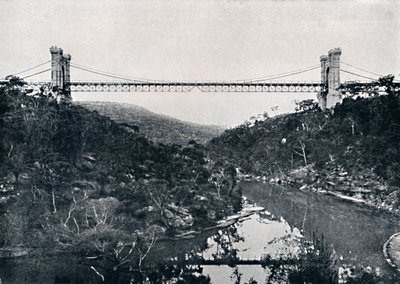 中间港口吊桥，摄于1900年。 作者 不明