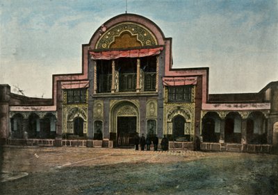 德黑兰。 Porte Du Palais Du Shah门，Shah-德黑兰宫殿的大门，1900年代。 作者 不明