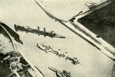 Zeebrugge港口封锁，1919年。 作者 不明