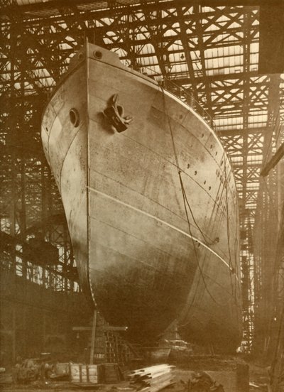 1930年，泰恩河畔纽卡斯尔的Cunard Aurania存货14,000吨。 作者 不明
