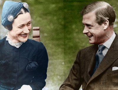 温莎公爵和公爵夫人在1937年在法国坎德城堡上 作者 不明