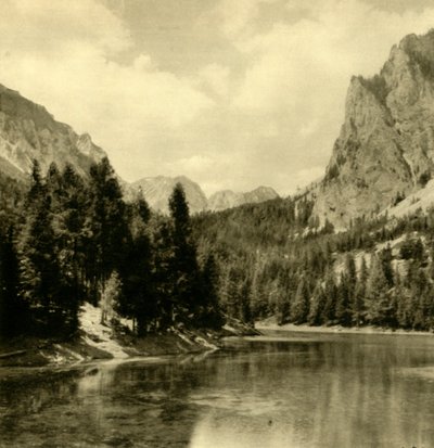 GrünerSee，奥地利施蒂里亚州，约摄于1935年。 作者 不明