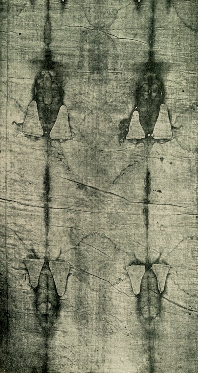 裹尸布-身体烙印：前视图，1902年。 作者 不明