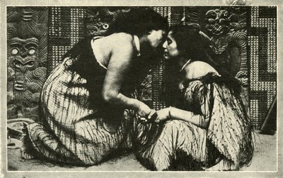 The Hongi，《毛利人的问候》，摄于1948年。 作者 不明