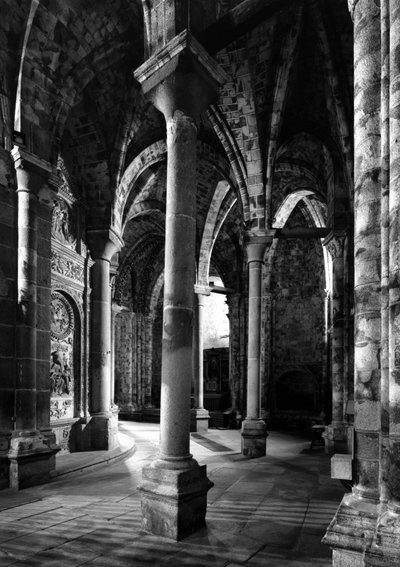 The ambulatory and the so-called Radiant Chapel. Cathedrale Saint Savior. 12th-15th century. Avila, Spain 作者 不明