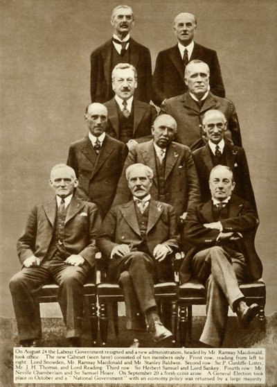 拉姆齐·麦克唐纳（Ramsay MacDonald）内阁，1931年，1935年。 作者 不明