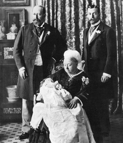 1894年7月16日，未来的爱德华八世国王洗礼日 作者 不明