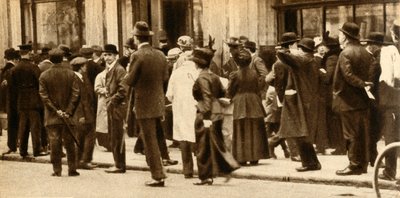 1931年5月，路西塔尼亚号沉没，1933年。 作者 不明