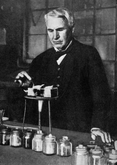 托马斯·阿尔瓦·爱迪生（Thomas Alva Edison），美国发明家和商人，1926年 作者 不明