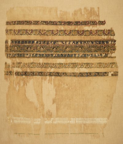 1094年，头巾或披肩以提拉子和黄金制成。 作者 不明