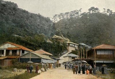 联合国街（Une Rue A Nunobiki），神户（Pres De Kobe），位于神户附近的努诺比基（Nunobiki）的一条路，1900年。 作者 不明