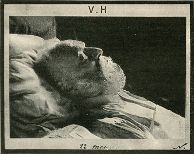维克多·雨果死后，1885年，1902年。 作者 不明