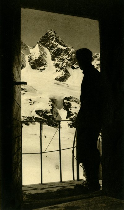 Schattenspitze的看法在Silvretta阿尔卑斯山。威斯巴登小屋，Partenen，奥地利，c1935。 作者 不明
