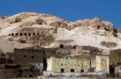 View of the Valley of the Kings, new empire, Deir el Bahari, Egypt (photo) 作者 不明
