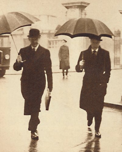 走在雨中，1937年 作者 不明