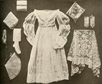 1937年，费城，萨拉·海斯小姐的婚礼服装。 作者 不明