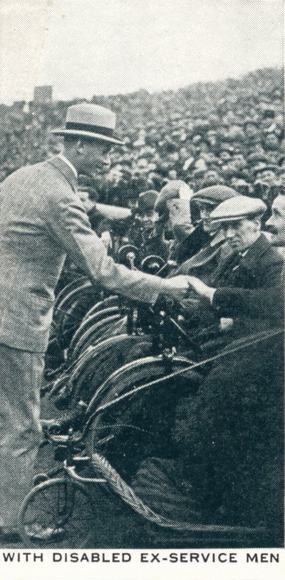 1922年与残障的退役人员一起，1937年 作者 不明