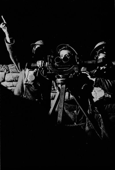 1943年，负责防空炮兵的妇女 作者 不明