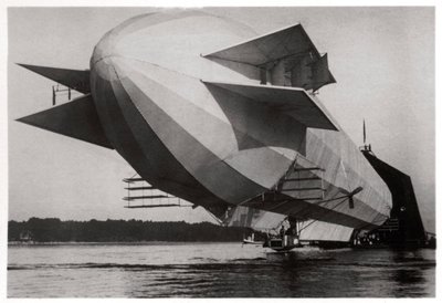 齐柏林飞艇LZ3，由德国陆军购买，并以Z1的形式运行，1906年1933年 作者 不明