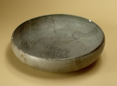 赤土陶器绘了灰色器皿，Hastinapur，公元前800  -  400年 作者 未知未知