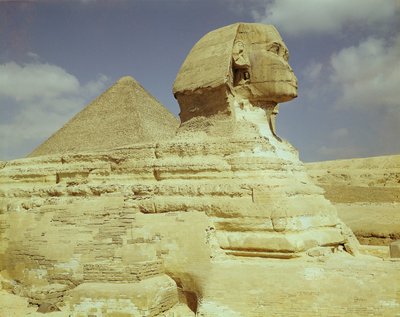 狮身人面像和胡夫金字塔在吉萨，古老的王国，c.2613-2494 BC 作者 Unbekannt Unbekannt