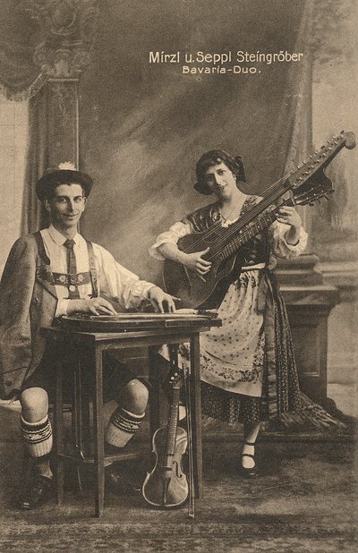 德国巴伐利亚二重奏，c.1910（明信片） 作者 未知艺术家