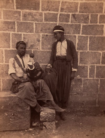 贝鲁特柠檬水商人。Charles Lallemand（1826-1904 年）在 "叙利亚、服饰、航行和风景 "中的摄影作品。1865.私人收藏。 作者 未知艺术家