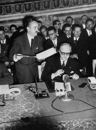 罗马条约的签署（3月公用）这是法国外交大臣克里斯蒂安·皮诺。 3月26日 作者 不明