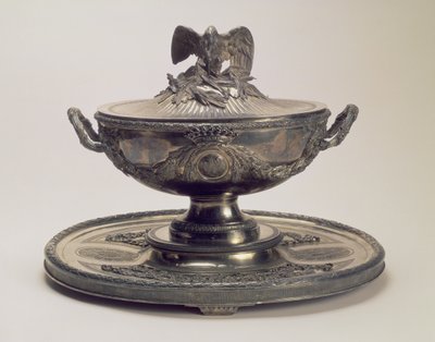 Saltykov Service 的银色盖碗和支架，由 Robert Joseph Auguste（1725-1805 年），巴黎 作者 不明