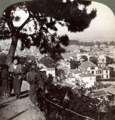 1904年，从神户Su访山的松树冠高地东南看，日本 作者 安德伍德和安德伍德