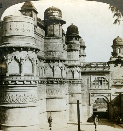 印度中央邦瓜里奥尔（Man Singh）宫，建于约1900年代。 作者 安德伍德和安德伍德