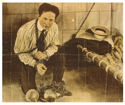 Harry Houdini c.1898（棕褐色照片） 作者 不明