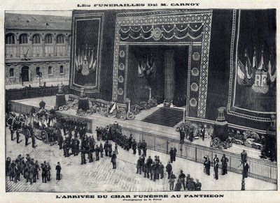 法国前总统萨迪-卡诺（1837-1894）的葬礼，在巴黎万神殿举行。葬礼上的坦克抵达。刊登在 "巴黎人报 "上的版画 作者 未知艺术家