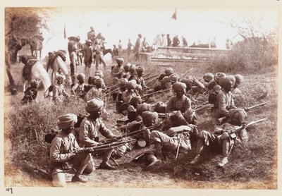 14th Sikhs waiting for attack, Delhi Camp of Exercise 作者 未知的摄影师