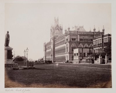 加尔各答法院，约1885年（棕褐色照片）。 作者 未知的摄影师