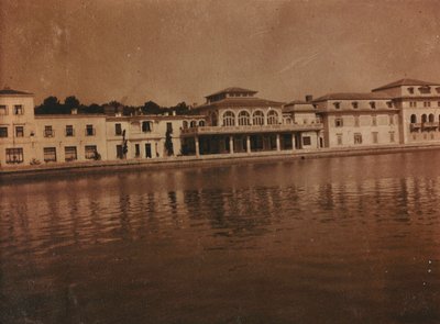 布里俄尼群岛大布里俄尼岛（Veliki Brijun）一些面朝大海的建筑外墙 作者 未知的摄影师