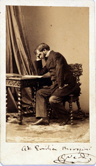 朱塞佩·威尔第 (Giuseppe Verdi) 约 1835 年。米兰作曲家德拉斯卡拉博物馆 (museo della scala) 献给的照片 作者 未知的摄影师