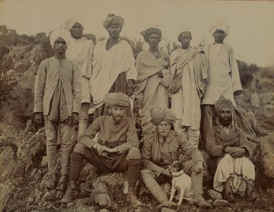 爱德华兹中尉和他的狗比迪（Biddy），约1895年 作者 不明