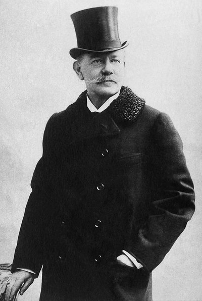 迈克尔·尼古拉耶维奇·穆拉维耶夫伯爵 (1845-1900) 俄罗斯政治家的肖像。 摄影，20 世纪初。 作者 未知的摄影师