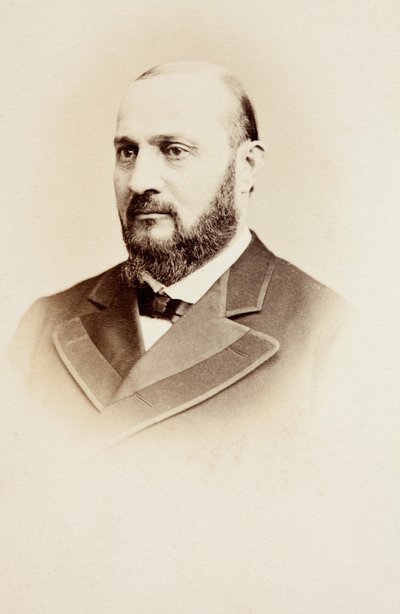 恩里科·坦伯利克 (Enrico Tamberlik) 肖像，约 1860 年代（黑白照片） 作者 未知的摄影师