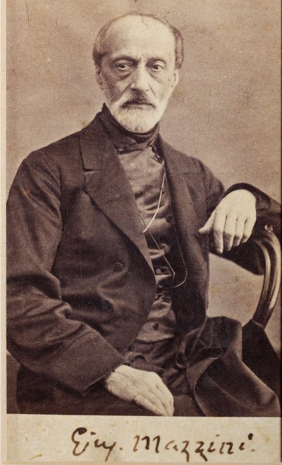 朱塞佩·马志尼 (Giuseppe Mazzini) 肖像，带签名（黑白照片） 作者 未知的摄影师