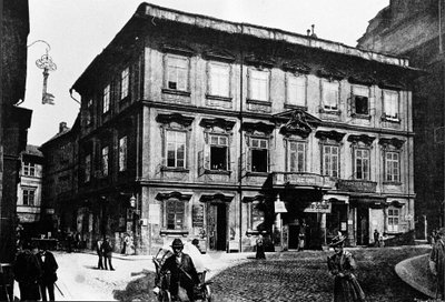 Prague, before 1897. The building where writer Franz Kafka was born. 作者 未知的摄影师