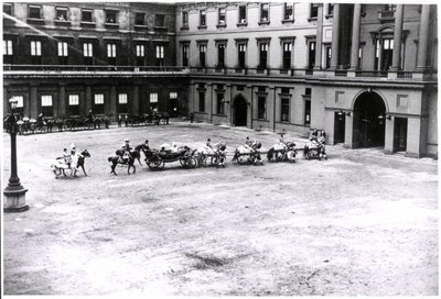 Queen Victoria leaving Buckingham Palace, Diamond Jubilee, 22 June 1897 (b/w photo) 作者 未知的摄影师