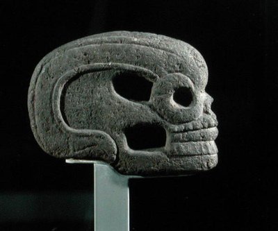 古典时代晚期（石质）的火炬头（Votive Axe Head 作者 韦拉克鲁斯韦拉克鲁斯