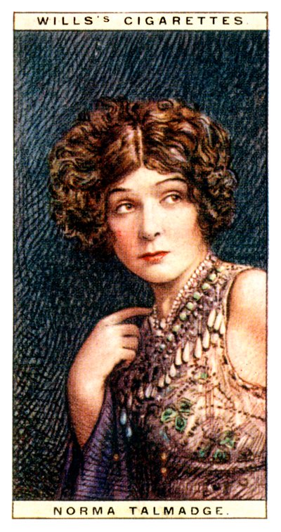 诺玛·塔尔麦（Norma Talmadge）1893-1957年，美国女演员，1928年。 作者 WD和HO遗嘱