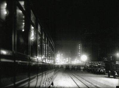 夜景在时代广场附近，c.1919-20 作者 威廉·戴维斯·哈斯勒