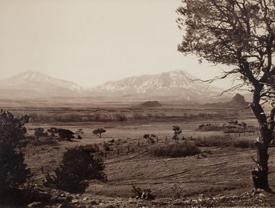 西班牙山峰，约1871年。 作者 威廉·H·杰克逊