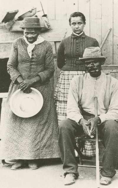 哈里特-塔布曼、纳尔逊-戴维斯和女儿格蒂的明信片，约1887年，1992年印刷。 作者 威廉·海特·切尼