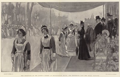 女王护士在Marlborough House接待，游行过皇家馆 作者 William Hatherell