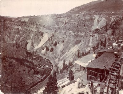 吉尔曼和鹰河峡谷，1880  -  90年 作者 威廉·亨利·杰克逊